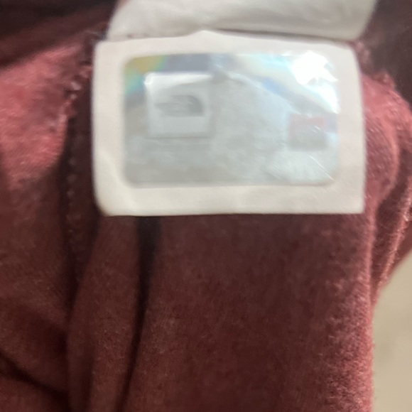 The North Face Heathered Maroon Graphic Long sleeved Shirt Top Sz L - Picture 6 of 10